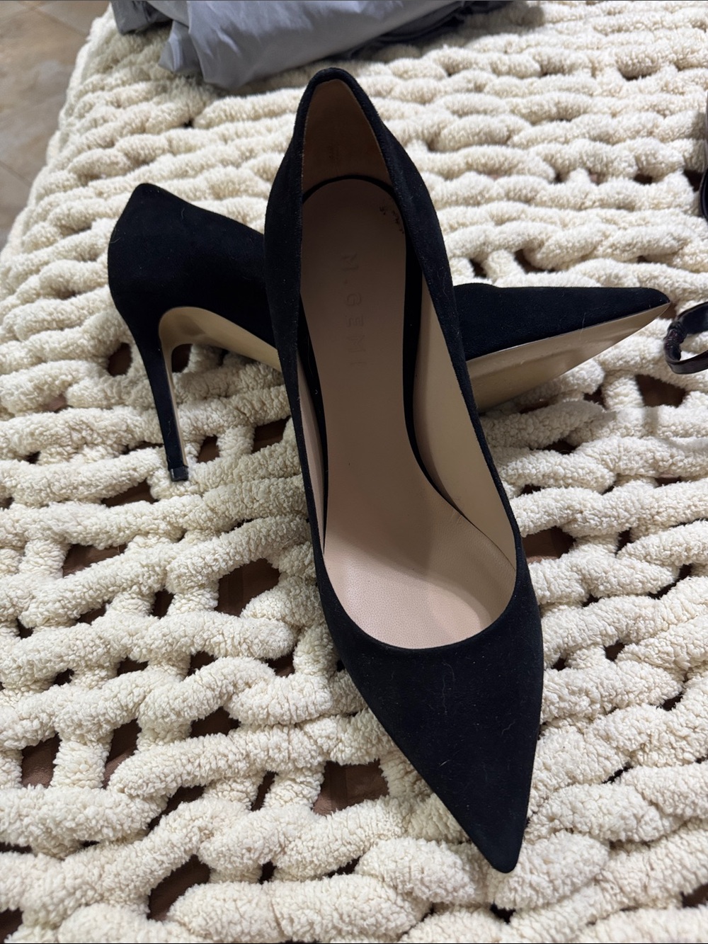 M. Gemi Black Pointed-Toe Women’s Pumps